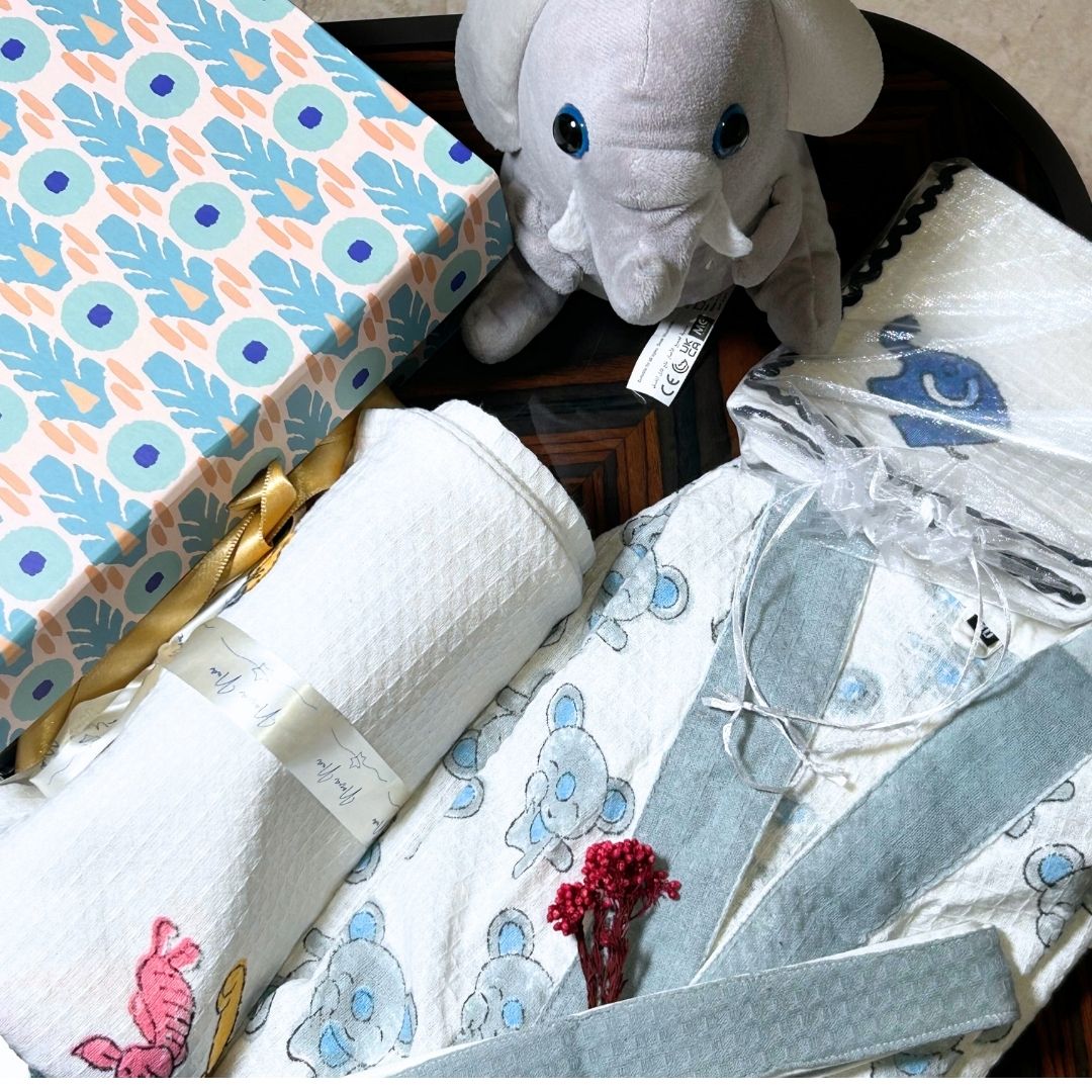 Soft Safari Gift Box