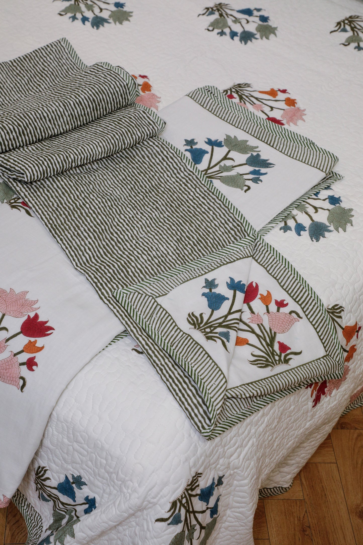 Meadow Bloom Floral Cotton Dohar (Set of 2 Single Bed )