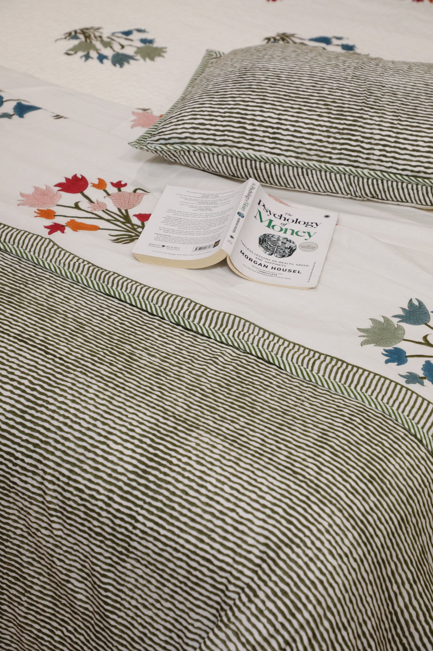 Meadow Bloom Floral Cotton Dohar (Double Bed )
