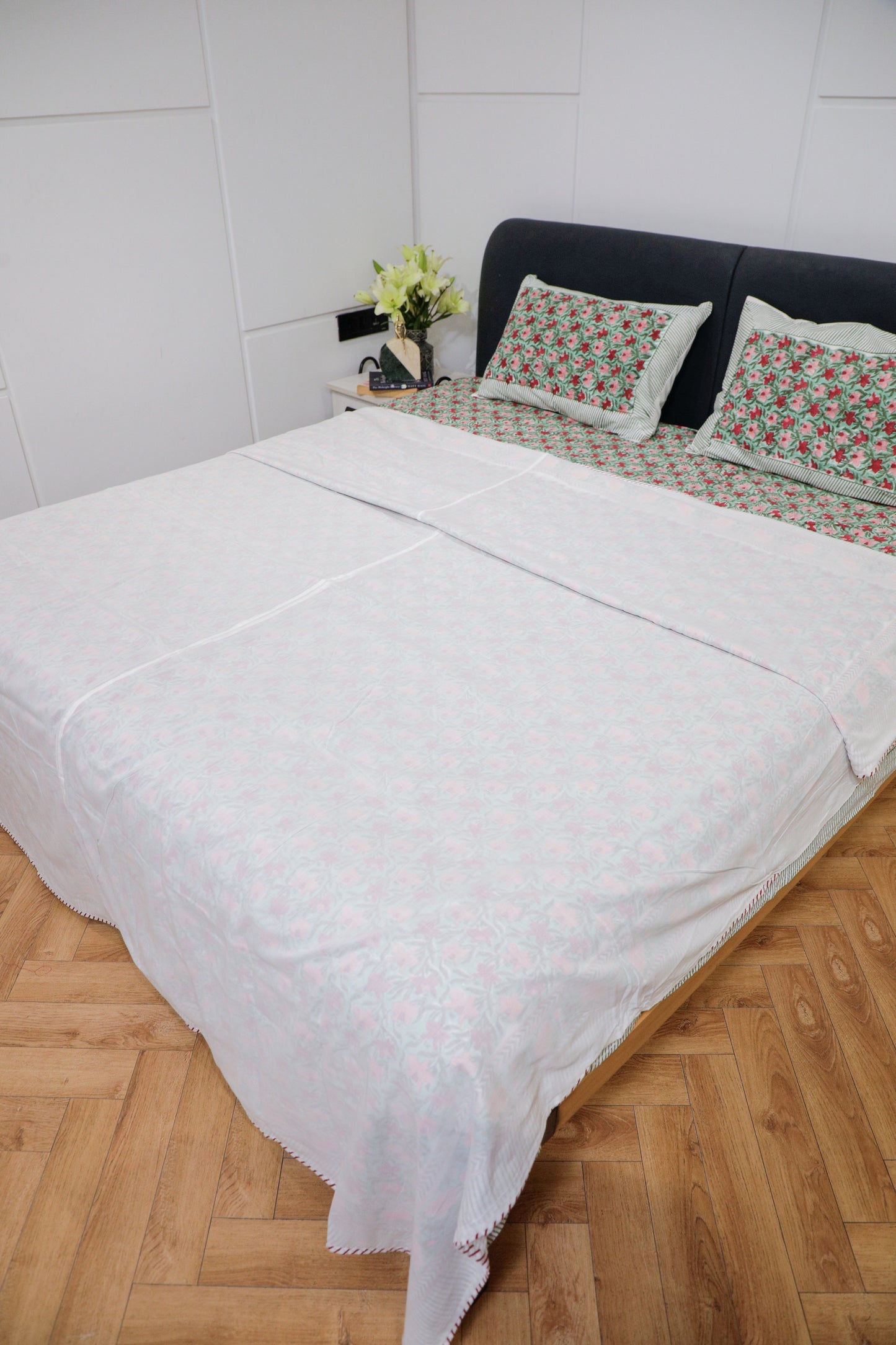 Sage Garden Dohar ( Double Bed)