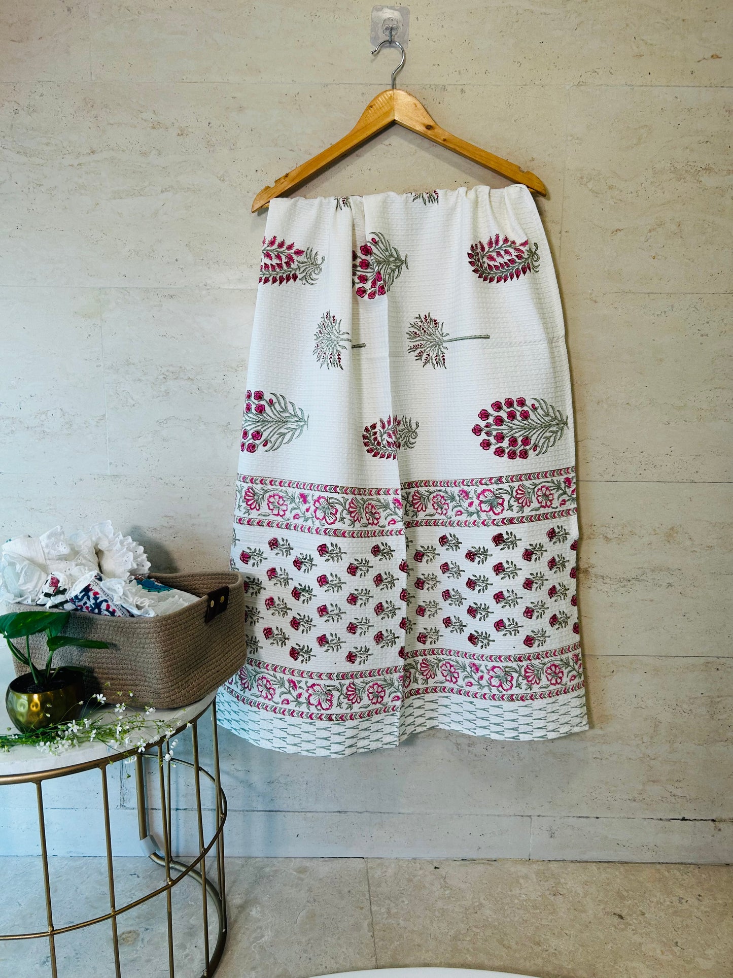 Rosey Retreat Bath Towel