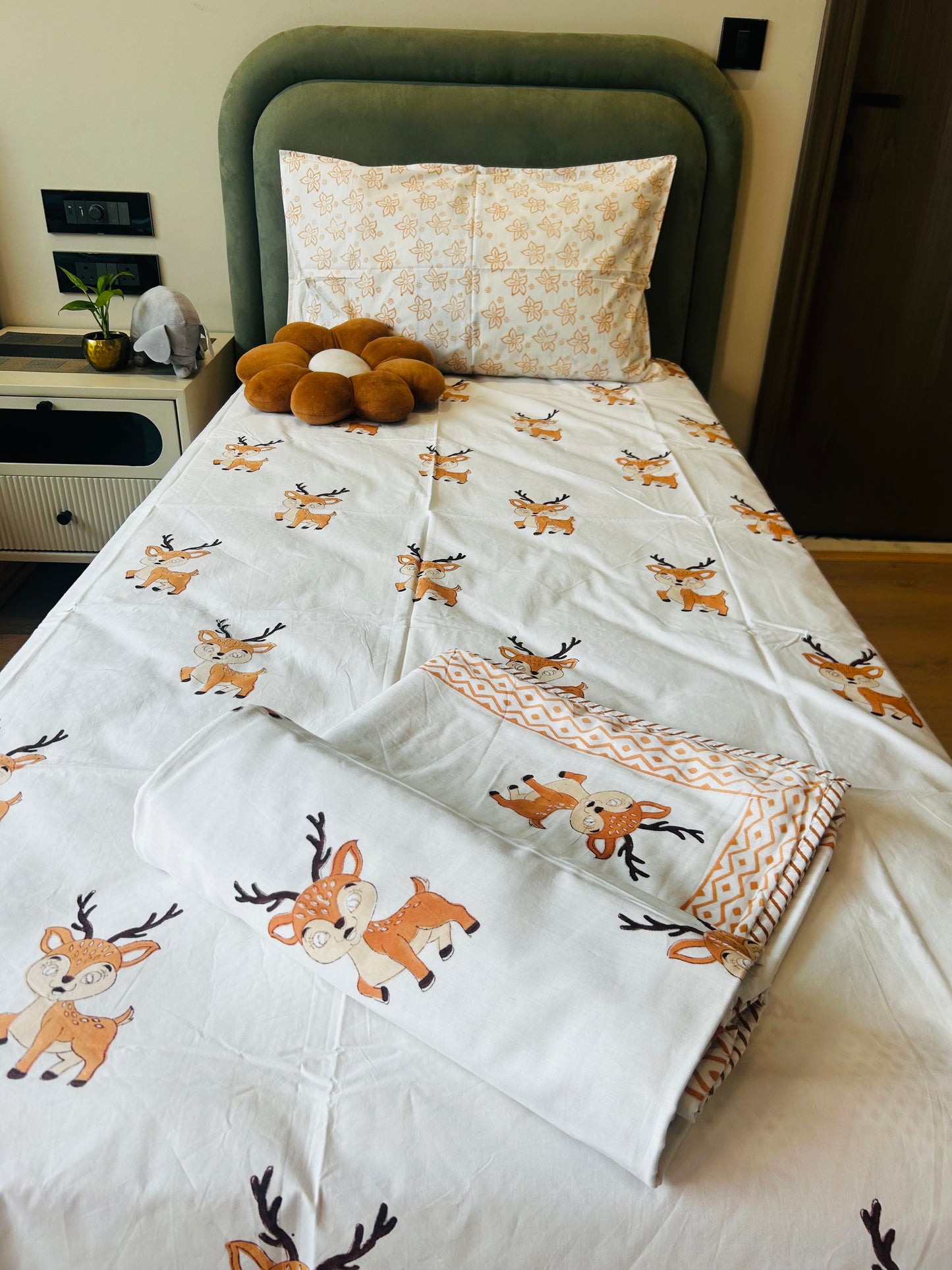 Bambi's Slumber Kids Dohar