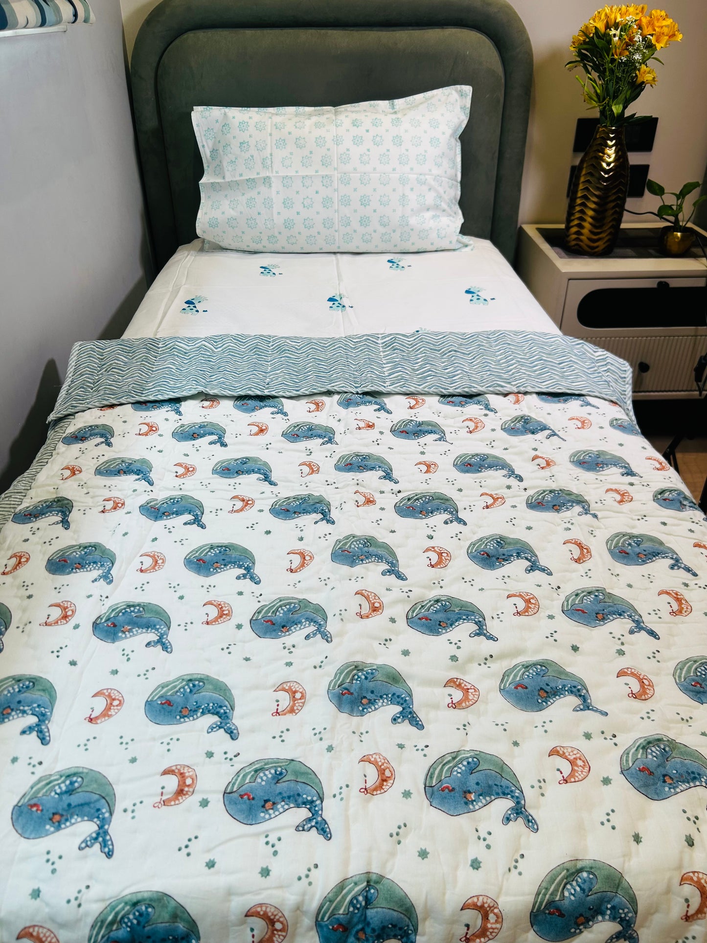 Whale Tales Kids Quilt