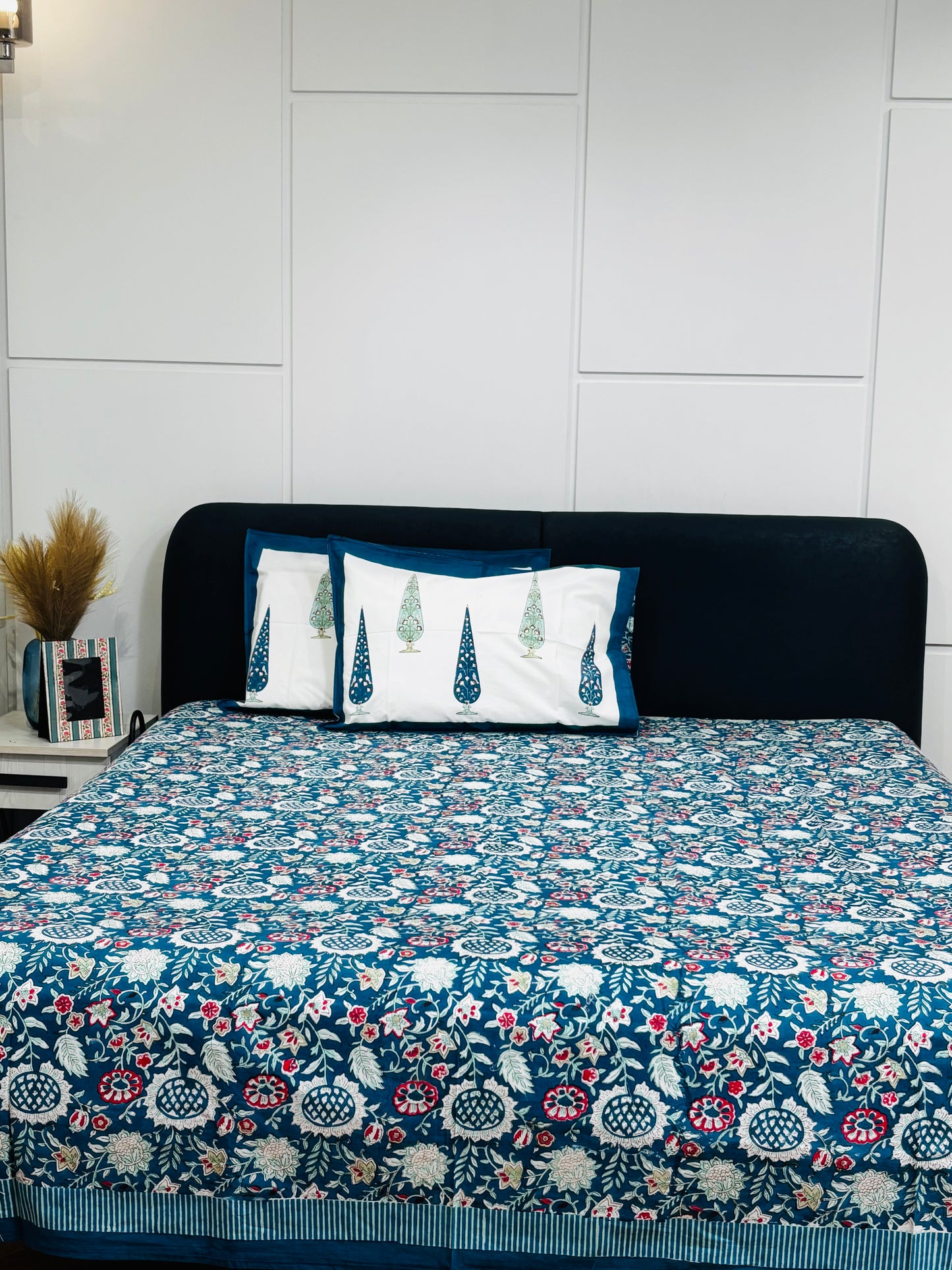 Azure Grove Bedsheet
