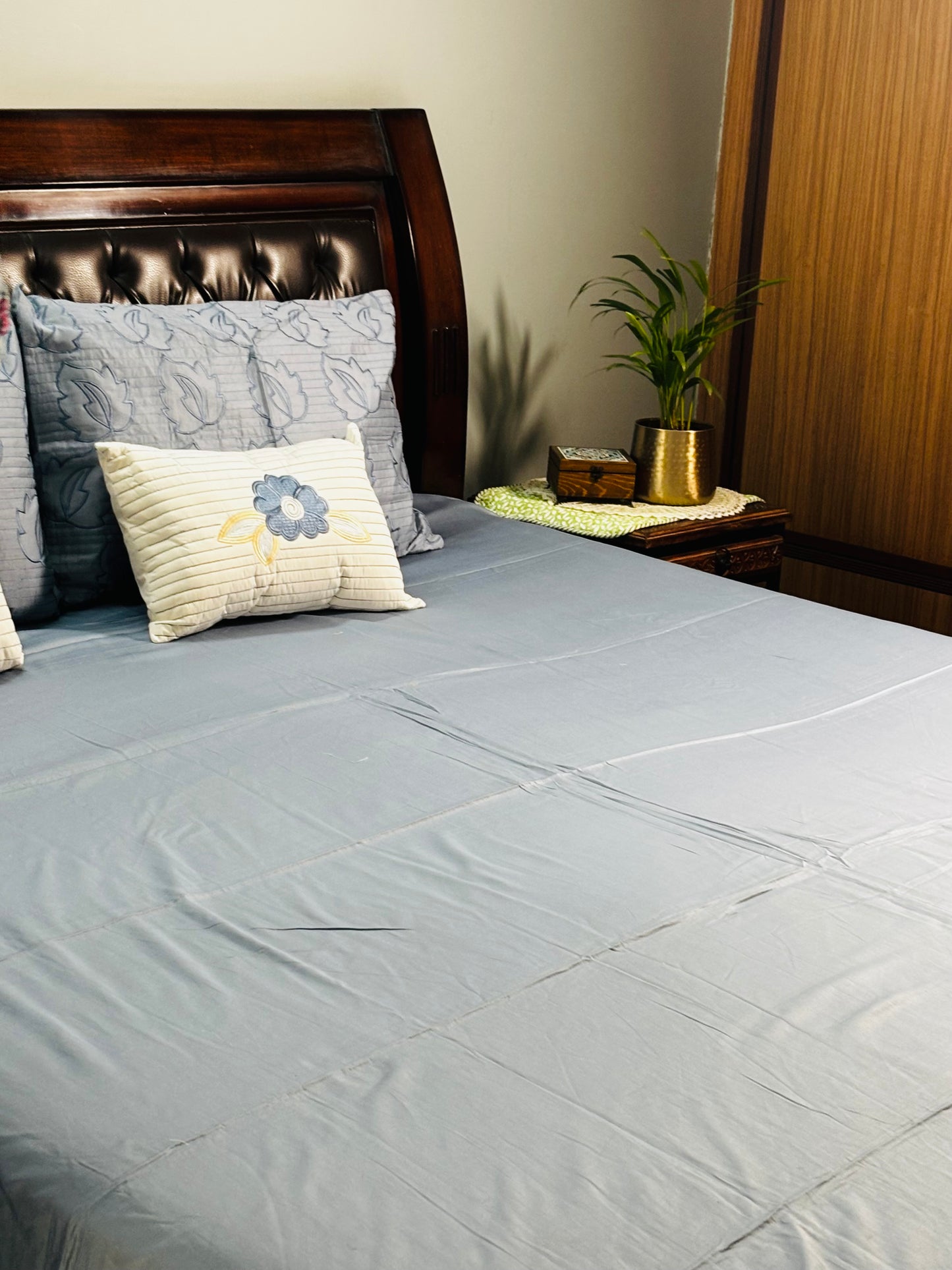 Thread Of Tradition Bedsheet Set