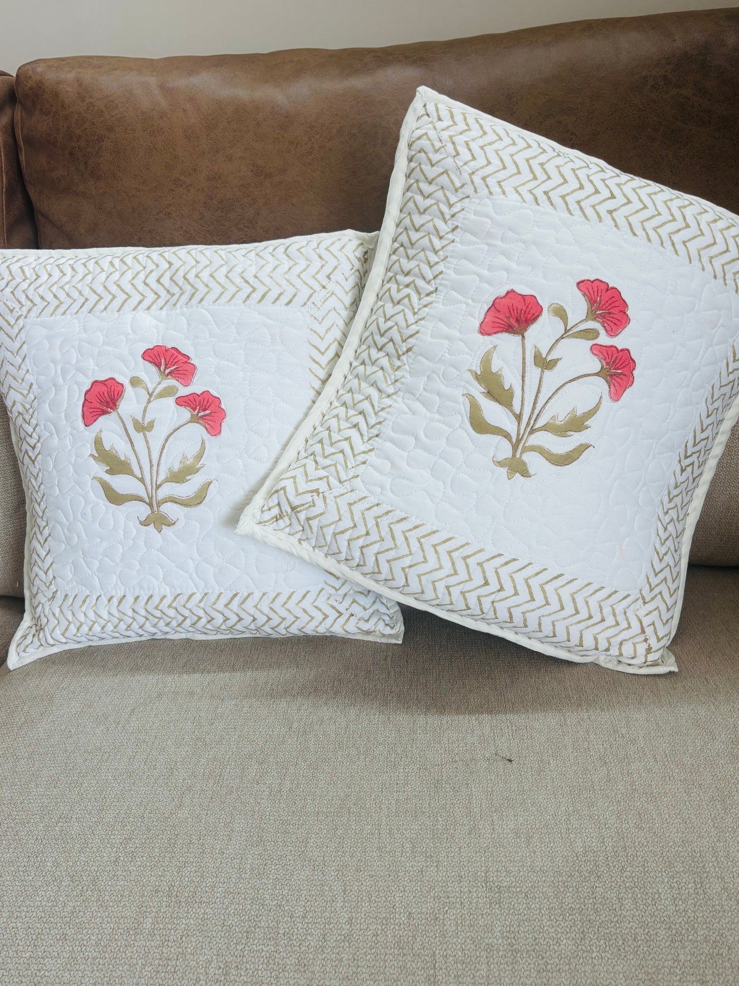Gulabi Guldasta Cushion Covers (Set Of 2)