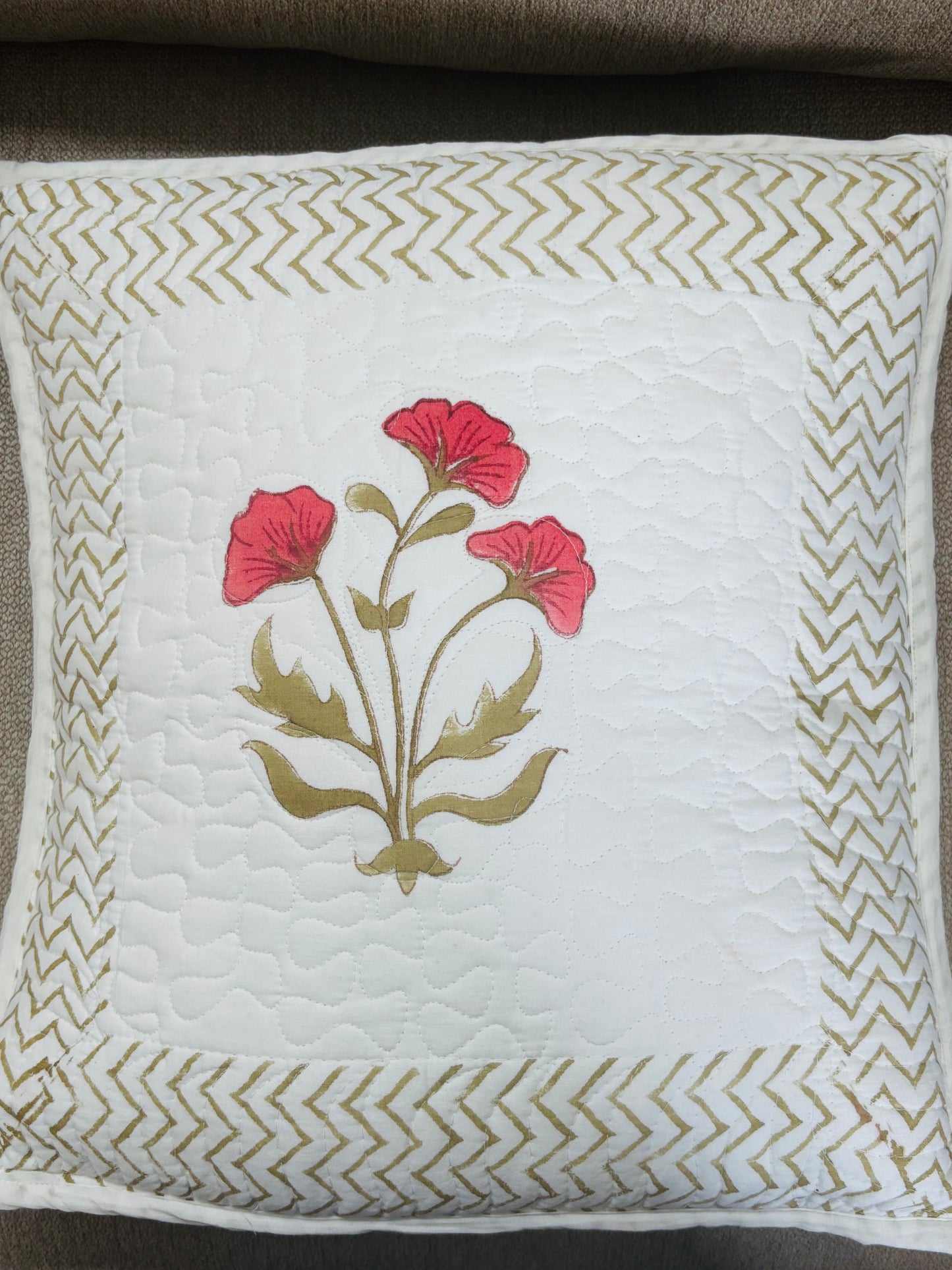 Gulabi Guldasta Cushion Covers (Set Of 2)
