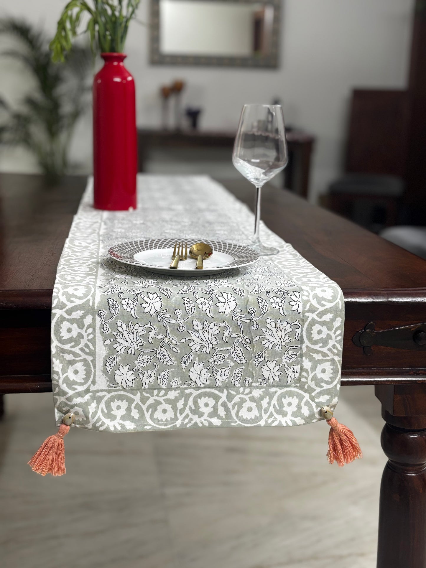 Grey Elegance Table Runner