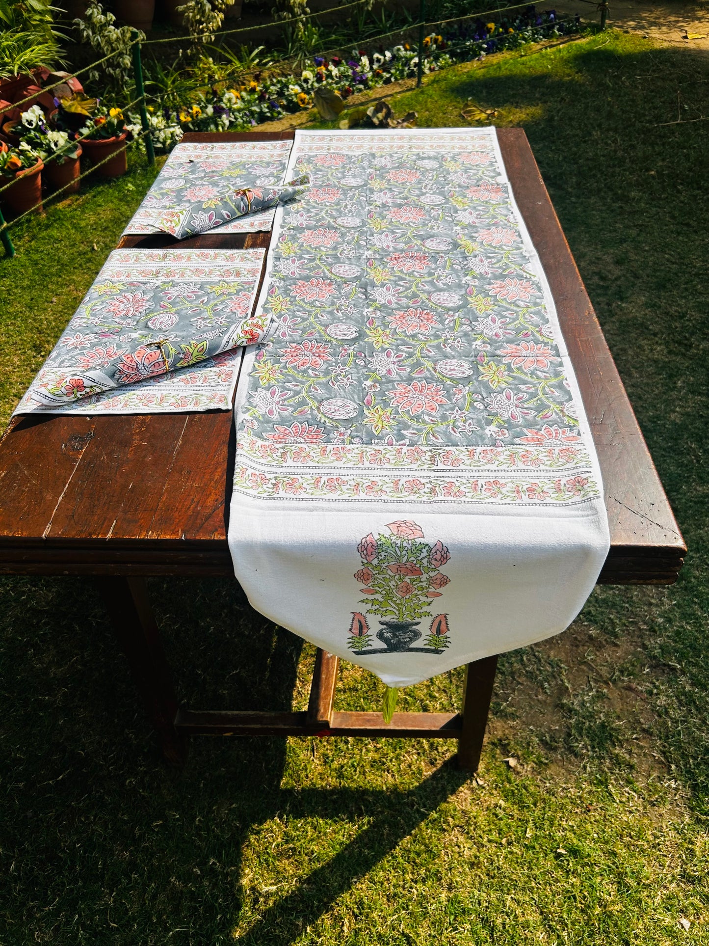 Elegant Touch Grey Table Runners with Mats & Napkins