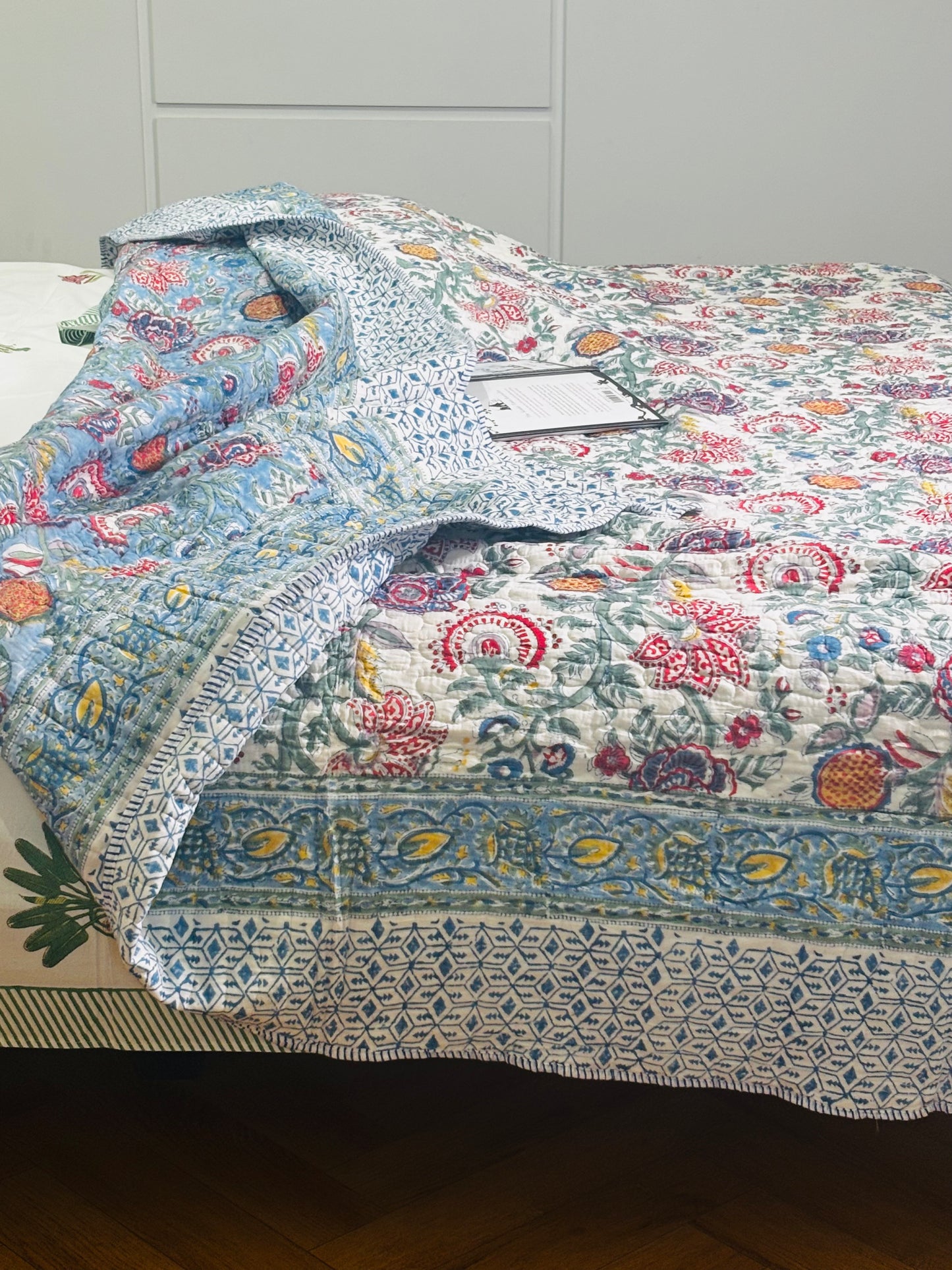 Jaipuri Jharokha Quilt
