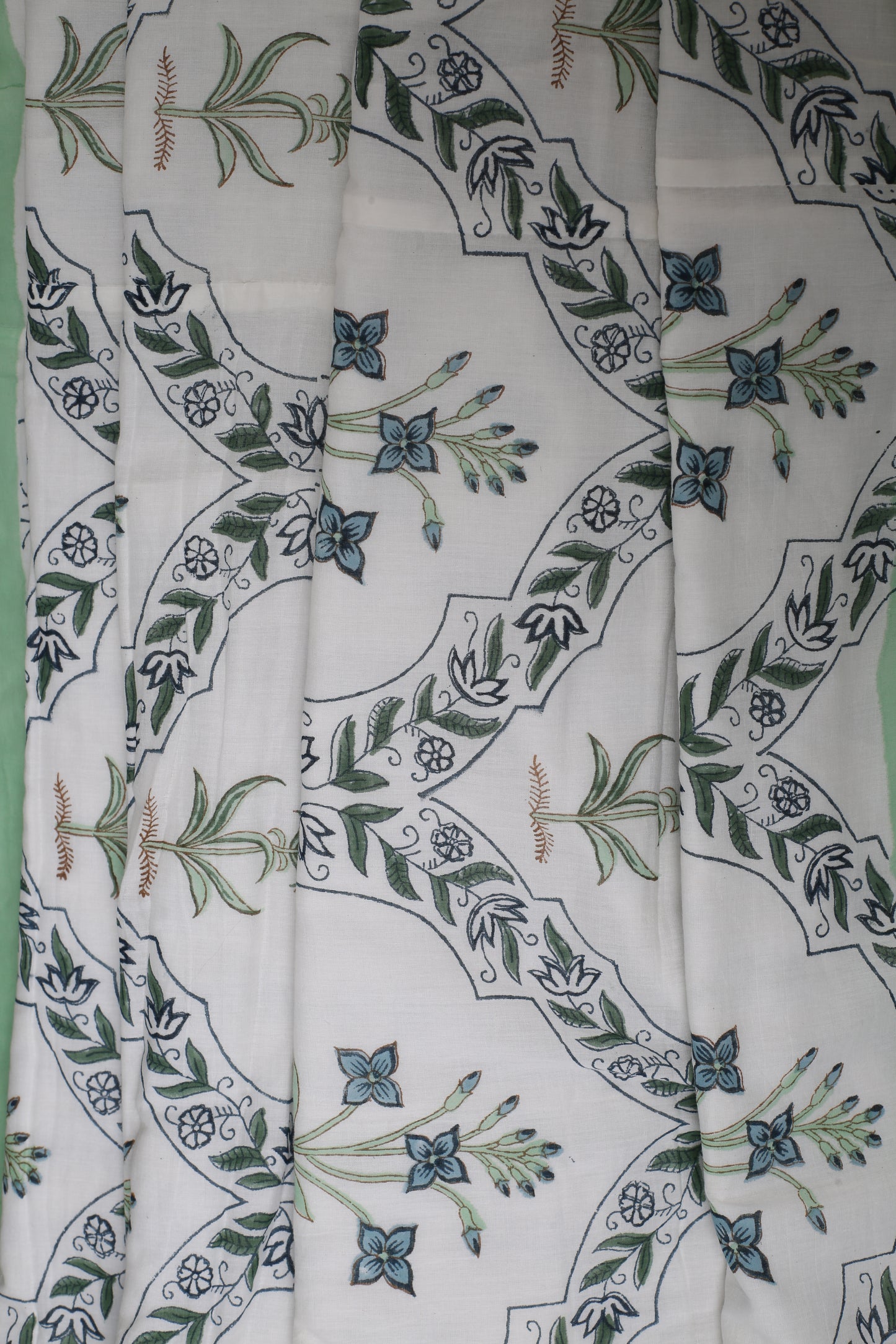 Double Bed Dohar : Mint green border with intricate design