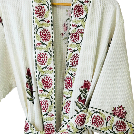 Sunehri Phool Bath Robe