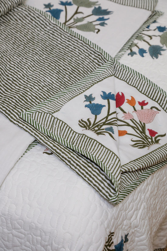 Meadow Bloom Floral Cotton Dohar (Double Bed )