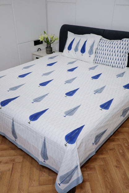 Bluewood Haven Bedsheet