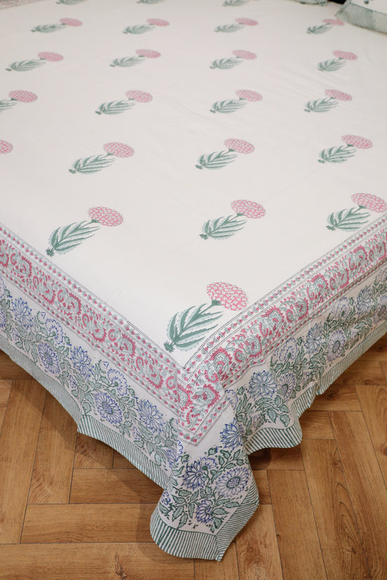 Symmetry Poise Bedsheet