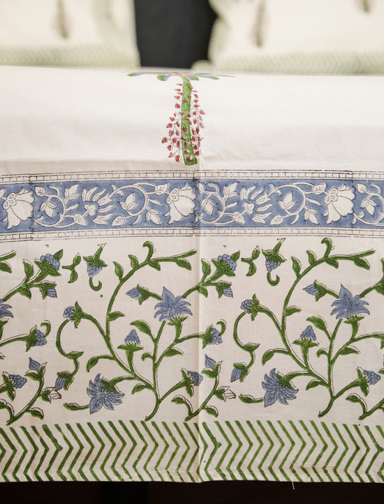 Palm Paradise Bedsheet