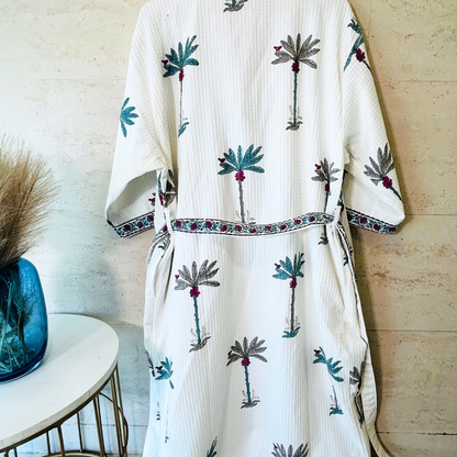 Naariyal Bagh Bath Robe