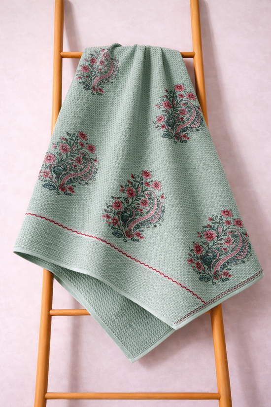 Neer Bath Towel