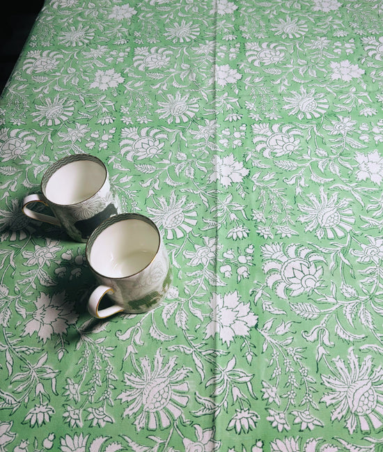 Harvest Bloom Table Cover