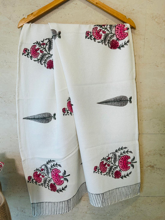 Floral Fantasy Bath Towel