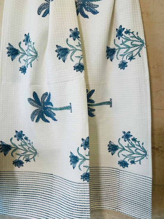 palm tree bath towel