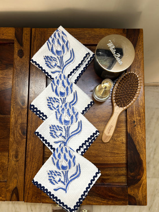 Waffle Bloom Face Napkins