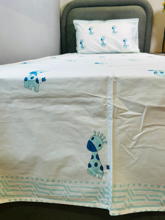 Giraffe Dreams Kids Bedsheet