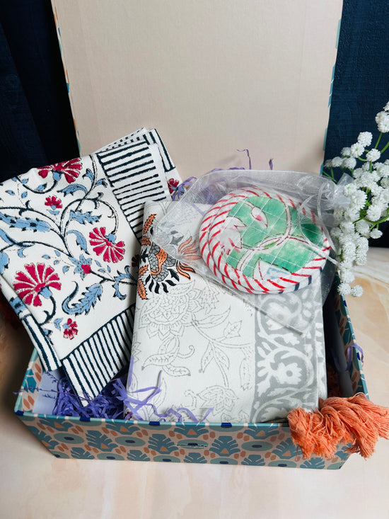 Home Harmony Gift Box