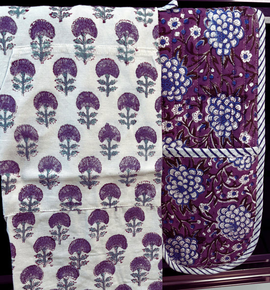 Elegant Lavender Aprons & Mitten Set
