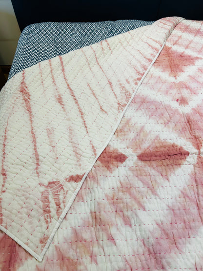 Two-Tone Laal Kantha Bed Cover