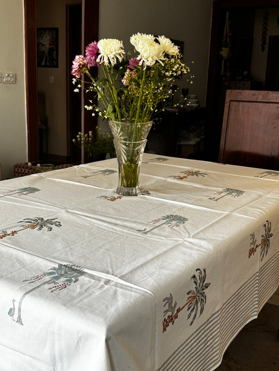 Forest Haven Table Cover