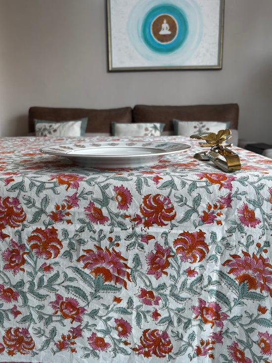 Elegant Floral Table Cover