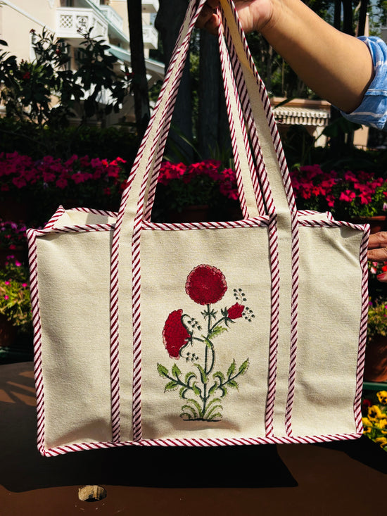 Elegant Canvas Bag