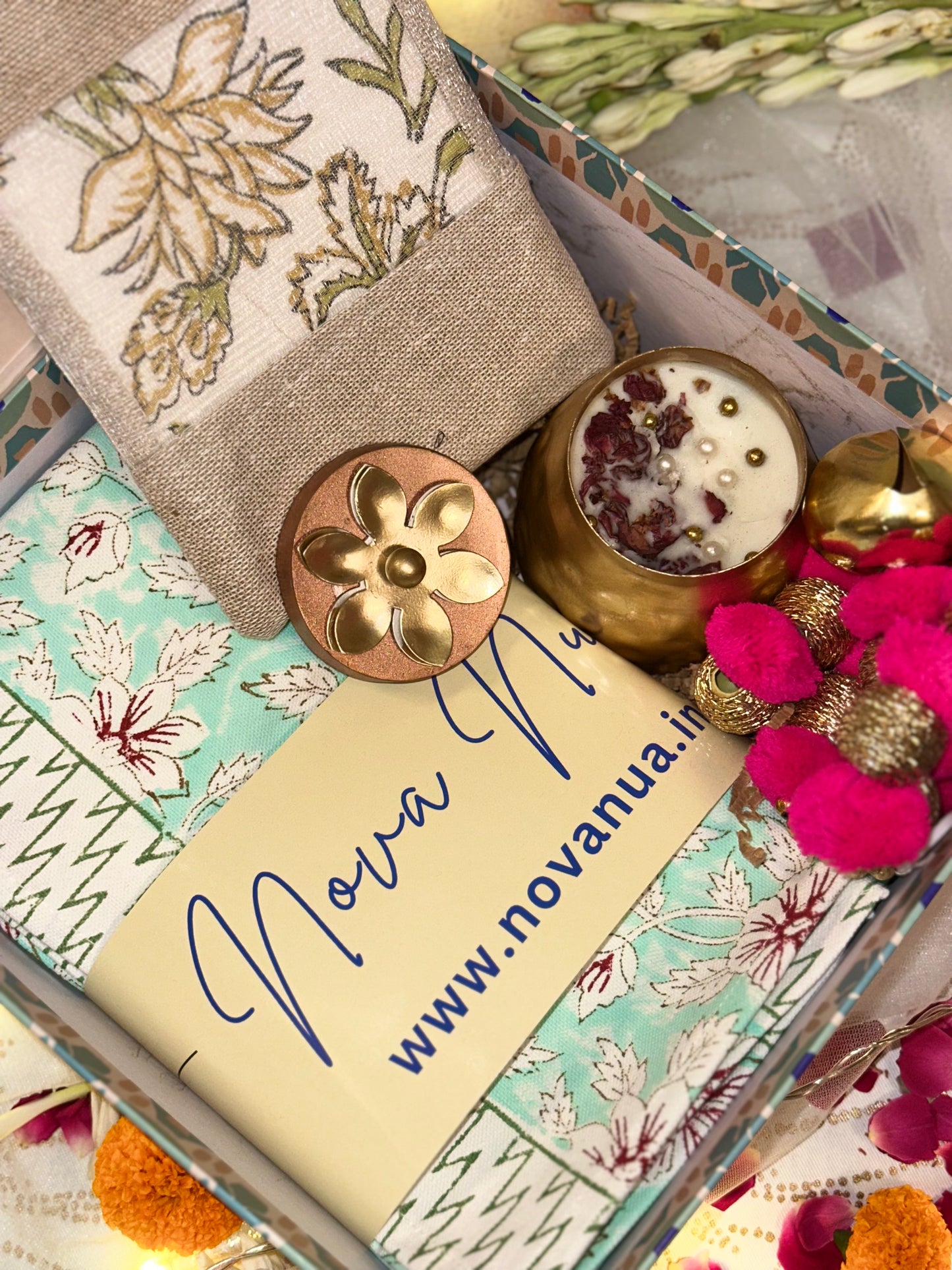 Festive Harmony Gift Hamper