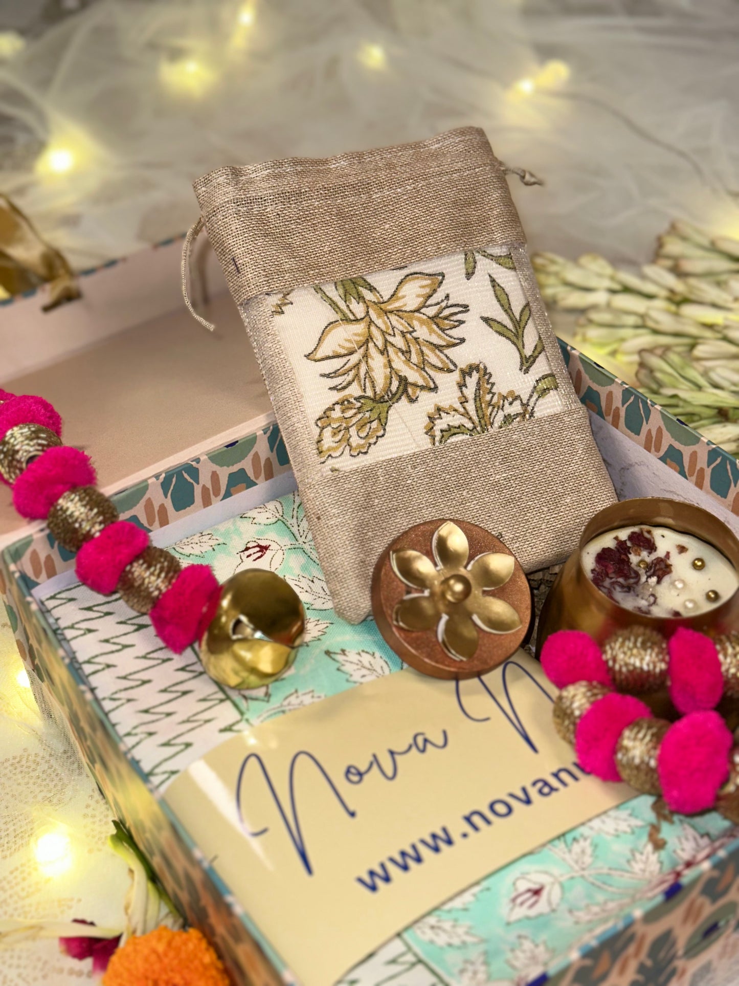 The Earth & Ember Gift Hamper