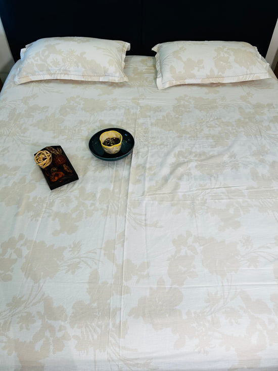 Double Bedsheet : Beige & Cream Print