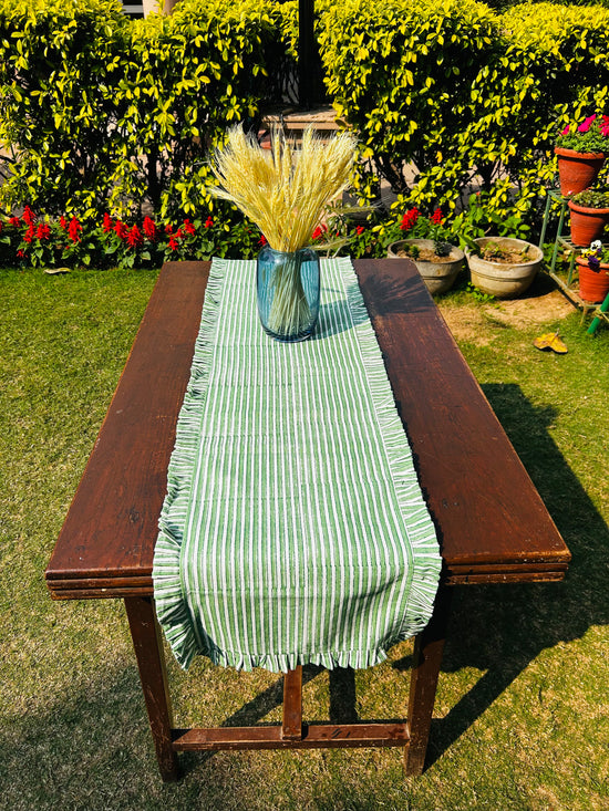 Ruffled & Stripped Table Runner ( Green )