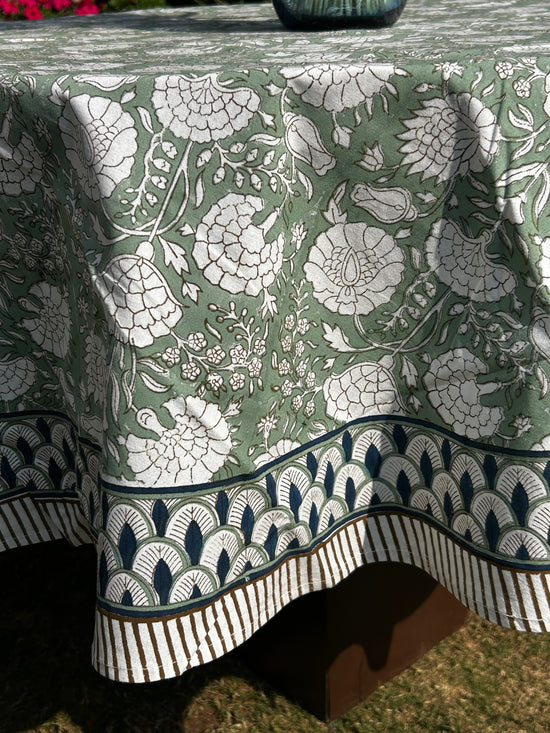 Spring Delight Round Table Cover