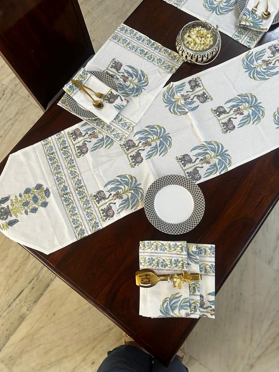 Ocean Breeze Table Runner Set