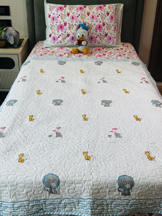 Aniaml Kingdom Kids Quilt