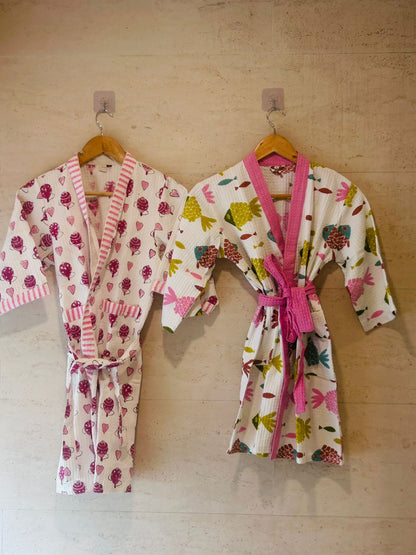 Pink Whirlwind Kids Bath Robe (5 -8 years)