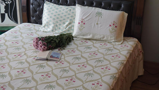 Glacé Cotton Premium Double Bed Cover: Palm Trees Pattern in Green Colour