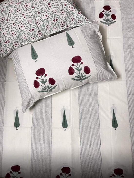 Rose Stripe Bedsheet