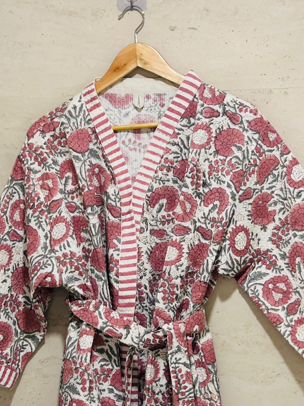 Rosé Garden Waffle Cotton Bath Robe