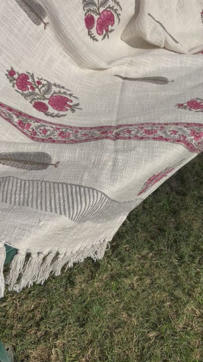 Floral Retreat Throws