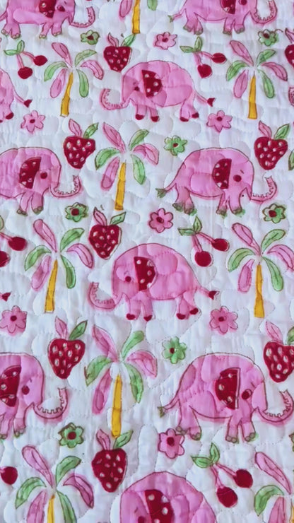 Little Trunk Kids Quilt