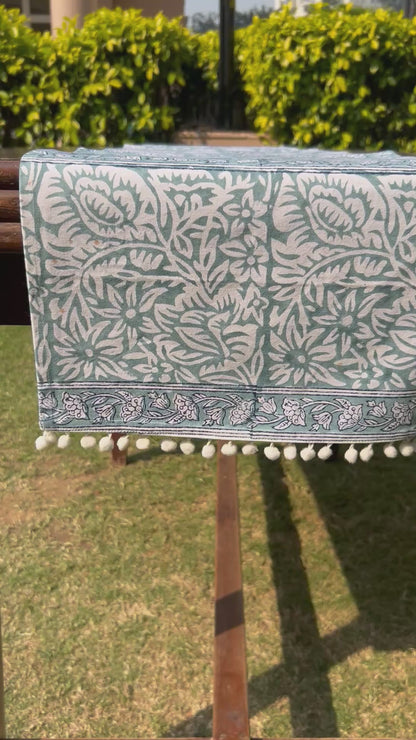 Floral Elegant Table Runner Set ( Grey & white)